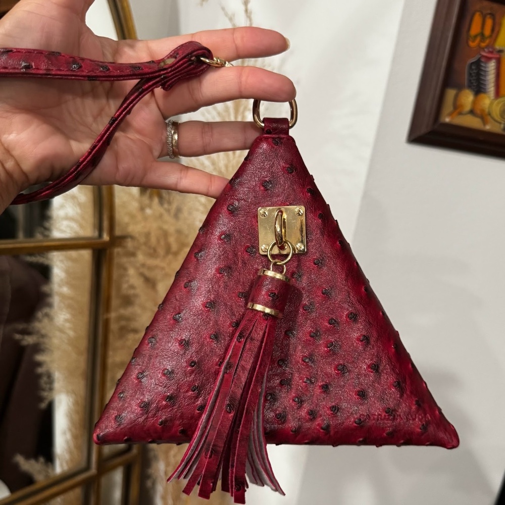 Patrizia Luca Red Ostrich Faux Leather Triangle Wristlet Clutch Handbag Purse - Picture 2 of 6